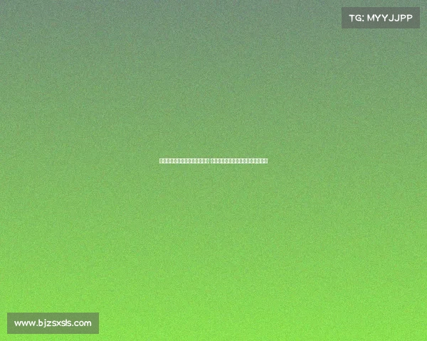 边路进攻战术的创新与应用分析 促使现代足球攻防体系的转变与发展